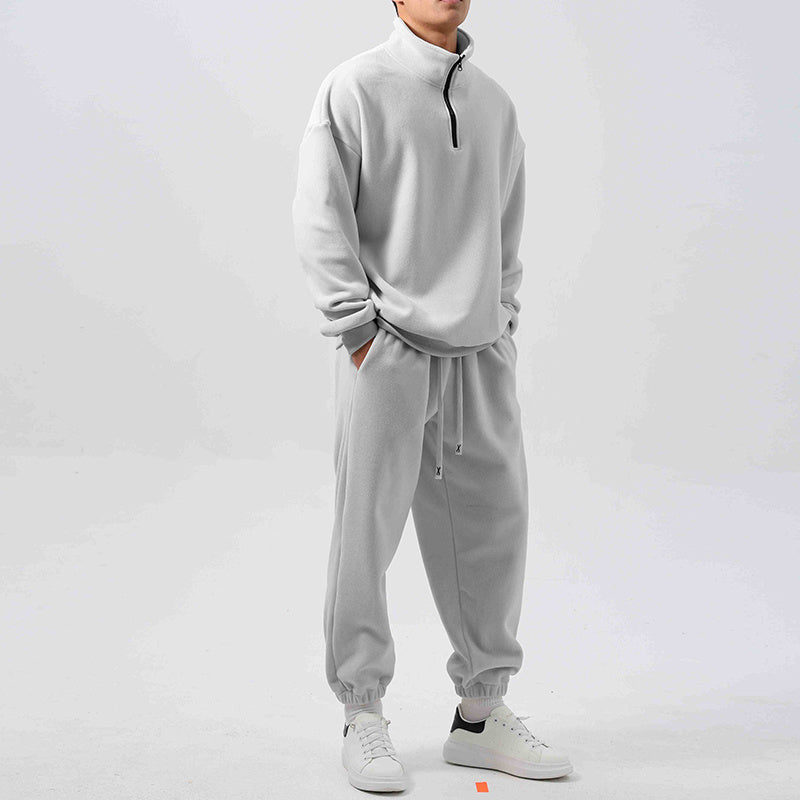 Loose-fitting fleece tracksuit