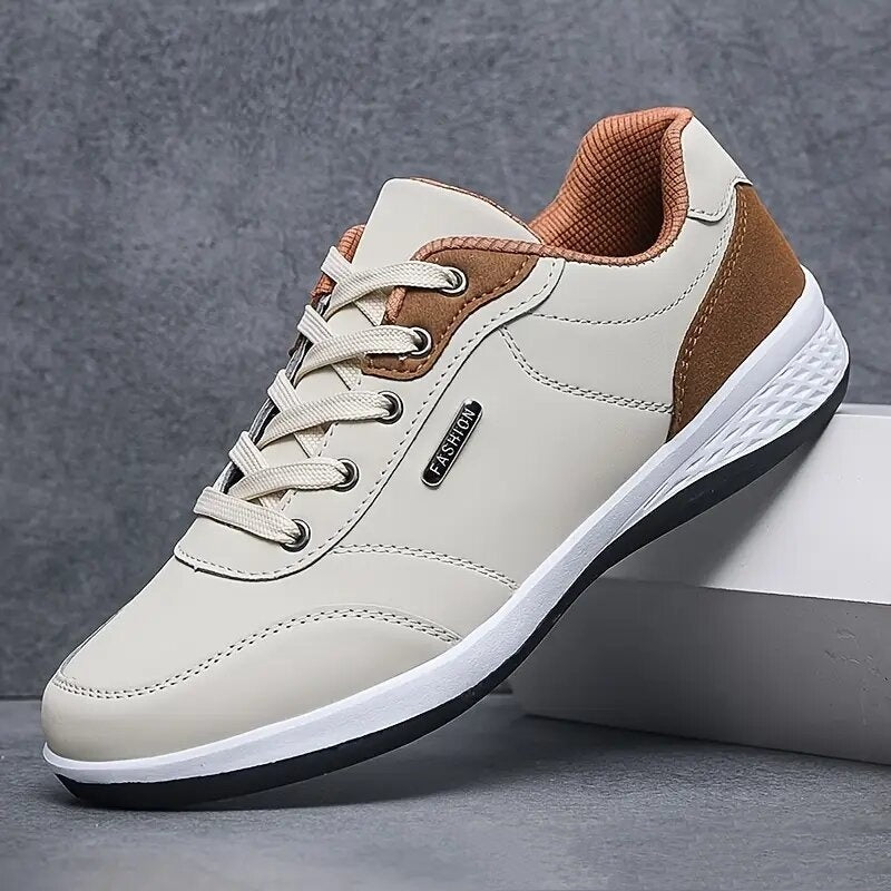 Lightweight casual sneakers