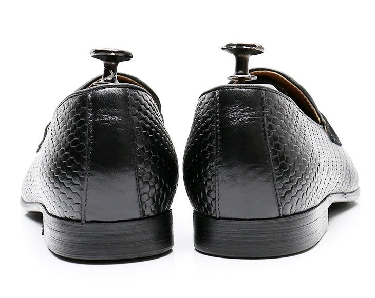 Structured leather loafers